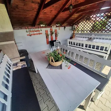 Appartement Apartmanovy Dom Stela Bešeňová