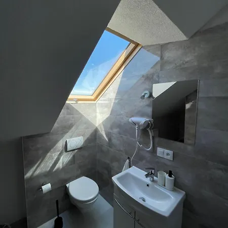 Apartmanovy Dom Stela * Bešeňová