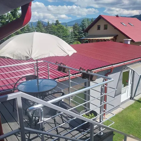 Apartmanovy Dom Stela شقة